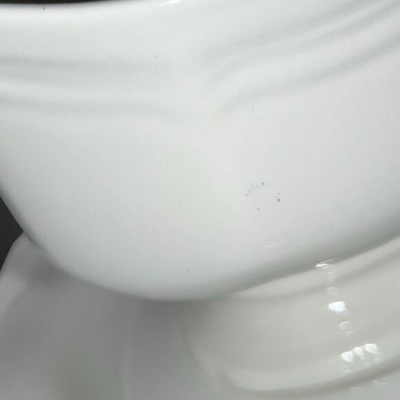 4 PC White Mikasa French Countryside Gravy Boat With Plate & Covered Butter Dish - Picture 4 of 9